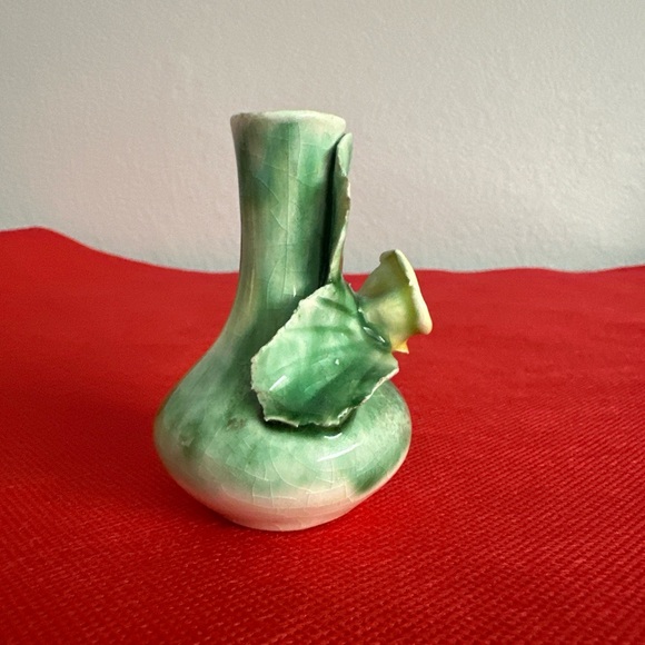 Vintage Mini Vase - Picture 2 of 6